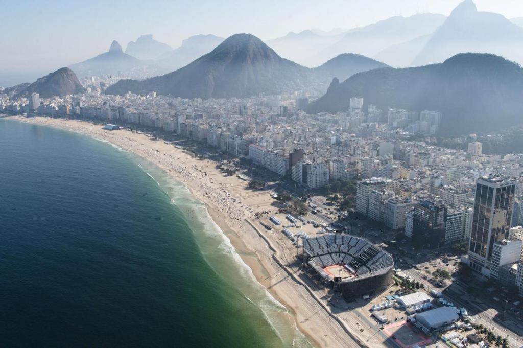 Studio Com Entrada Na Av Atlantica Praia De Copacabana, Proximo De Ipanema, Ar , Wi-Fi E Netflix, Pauloangerami Aa3806 Rio de Janeiro Extérieur photo